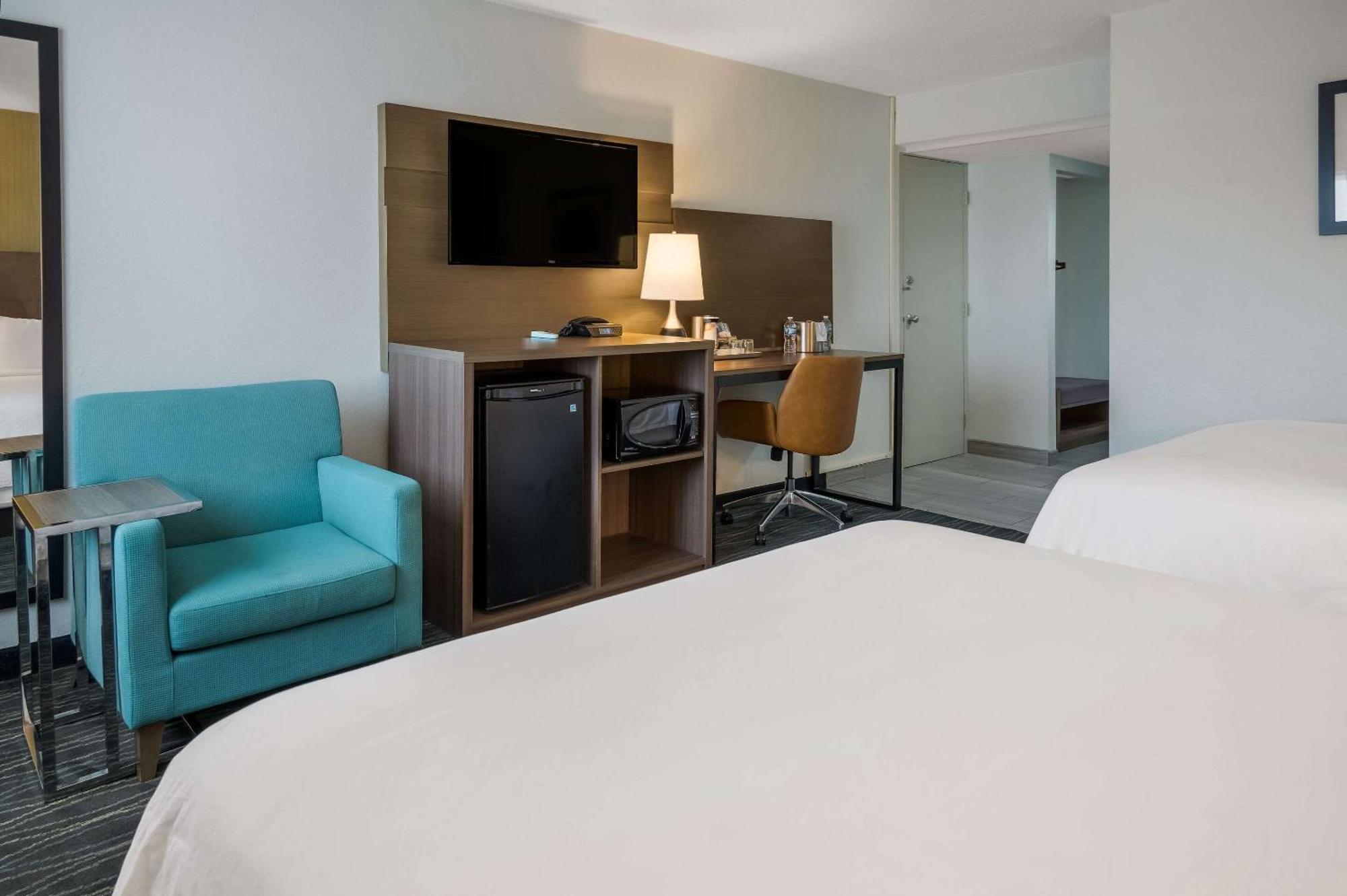 Radisson Hotel Grand Rapids Riverfront Extérieur photo