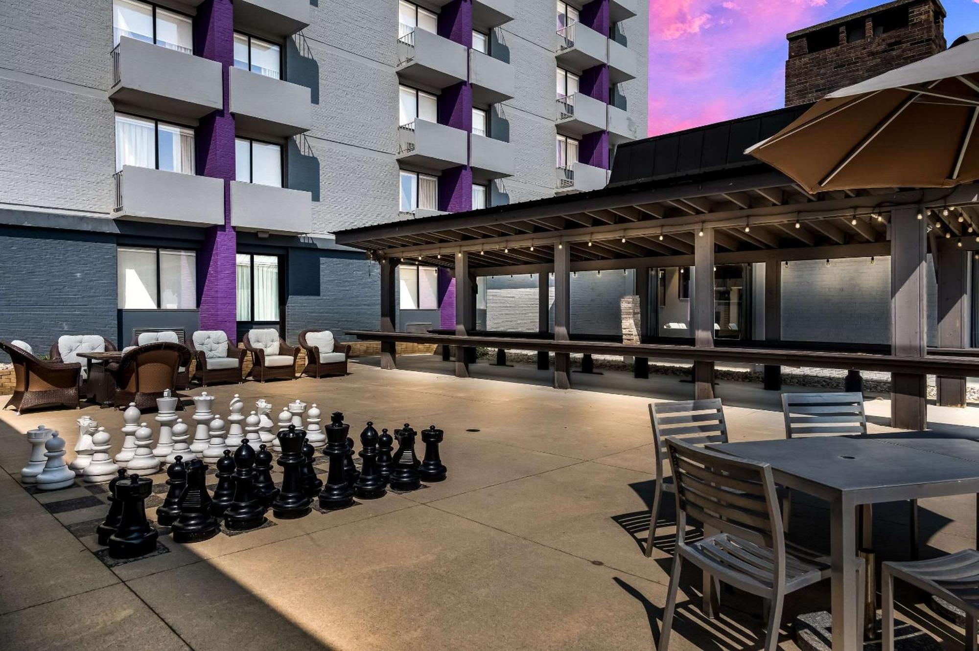 Radisson Hotel Grand Rapids Riverfront Extérieur photo