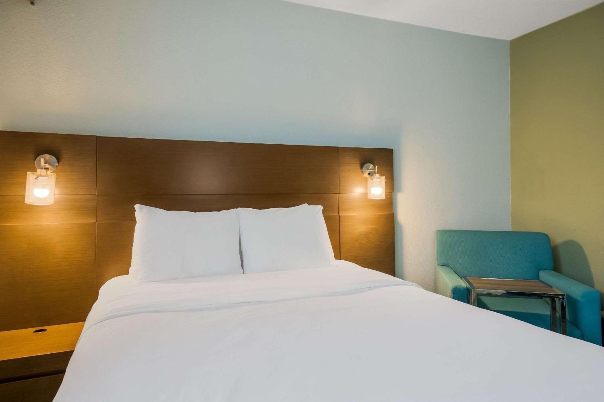 Radisson Hotel Grand Rapids Riverfront Extérieur photo