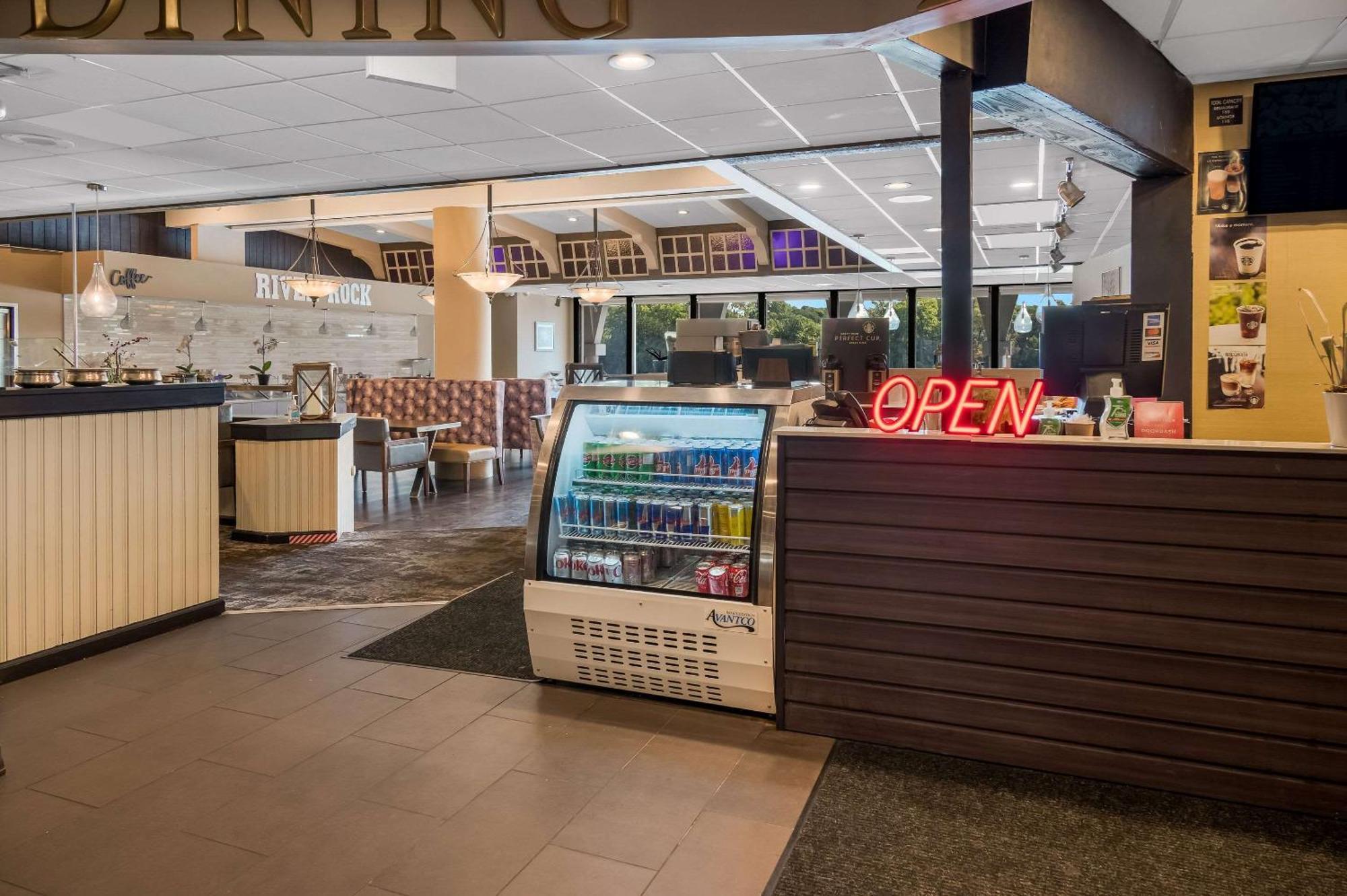 Radisson Hotel Grand Rapids Riverfront Extérieur photo